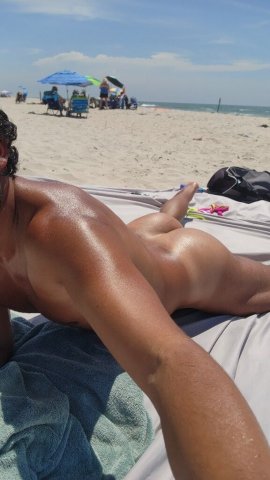 Chico sexy pasivo para obedecer tus deseos🍆💦👅🤤 - 1