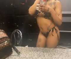 Raleigh-durham escorts - Raleigh-Durham Female Escort (Outcalls Only)