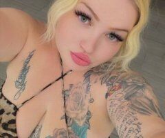 Curvy blonde escort (27) in Denver — incalls, outcalls anywhere in town - Image 4