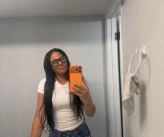 Queens NY Sweet Escort for Relaxed Company & Fun Conversations - Image 2