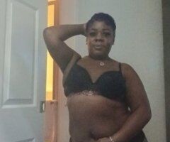 Dallas Mature Female Escort — 15–30 Min Service & In-Calls Only - Image 5
