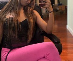 Seattle escorts - Seattle Petite Female Escort — Tight & Addicting Safe Play