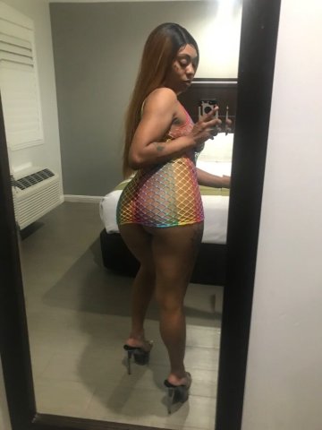 Candy — Slim-Thick Ebony Outcall, Sloppy Head & Tight Wet Pussy - 1