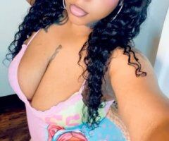 Denver escorts - Siyona (Busty, Thick & Curvy) — Denver Outcalls, Party Favors & FaceTime/WhatsApp Verification