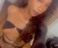 Palm Springs Female Escort — Outcalls with Car Play, FaceTime Verification - Image 7
