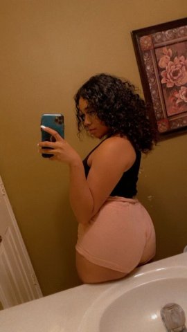 Bridgeport Female Escort — massage with a happy ending - 1
