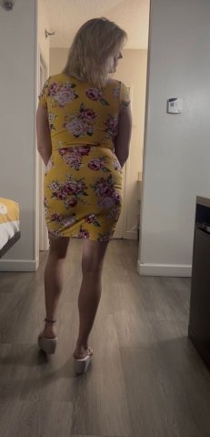 Sexy Arel — Petite gentleman-focused escort, hourly or short stays (Greensboro) - 1