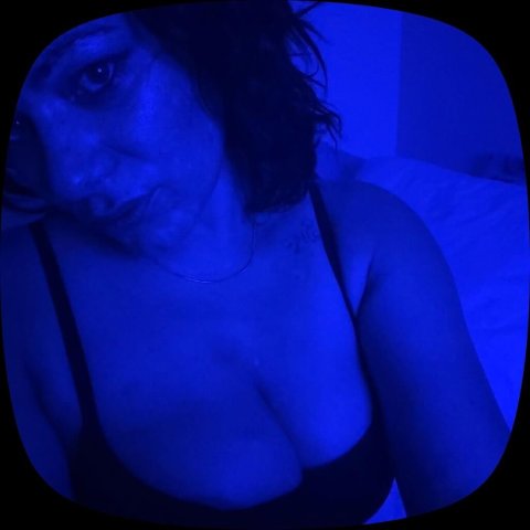 Reina — Verified Fetish-Friendly Female Escort in Chicago (DT FF, Sloppy Toppy, Facials) - 1