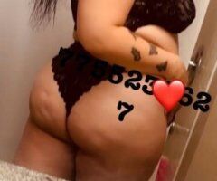 Reno Female Escort — Indulging Curves & Unwind Vibe - Image 2