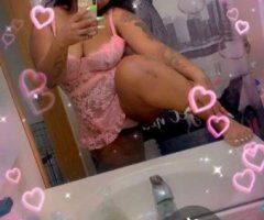 Duluth escorts - Duluth, Minnesota Female Escort — waterpark theme + wet pussy focus