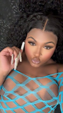 Everett WA Cuban Bombshell — Cardate & Outcall (Video Verify, Recent Pics) - 1
