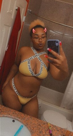 Boston MA Female Escort — Super Discreet - 1