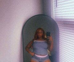 Jacksonville escorts - Red — 23 Pretty & Thick Incall Only