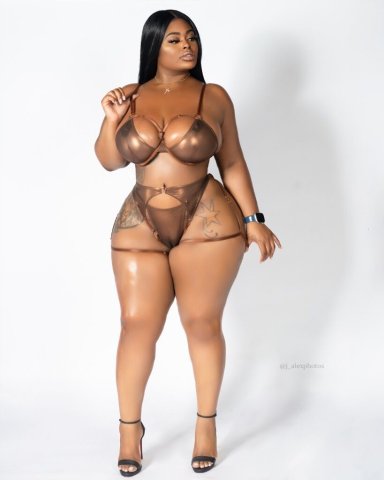 Fort Myers Hourglass Style Female Escort — Incall & Verified Outcall - 1