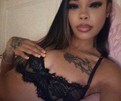 Seattle Petite Upscale Companion — NURU Massage + Dinner Dates - Image 8