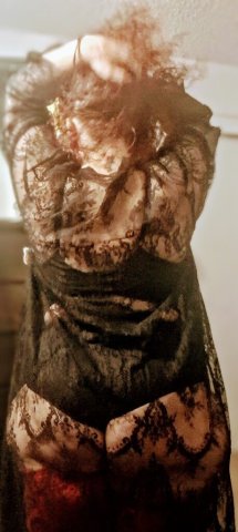 Scarlett Harlott-Gresham — Portland, OR MILF Female Escort (Incall/Outcall, Kink-Friendly) - 1