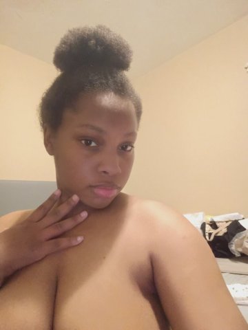 Miami Female Escort — Outcalls Only (Men 55+) - 1