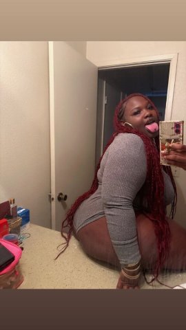 Elegant discreet Denver female escort for incalls, outcalls & car dates - 1