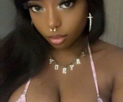 Lexington Outcall Only Female Escort — Time-Based Dates & Overnight - Image 2
