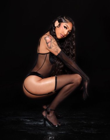 Bellingham Latina/Portuguese Incall & Outcall — Discreet “Throat Goat” Experience - 1