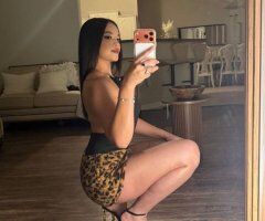 Lawrence, Kansas Female Escort - Image 2