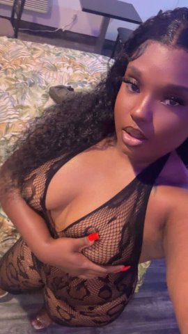 Playmate in Town — Outcall & Car Specials (Limited Time) - 1