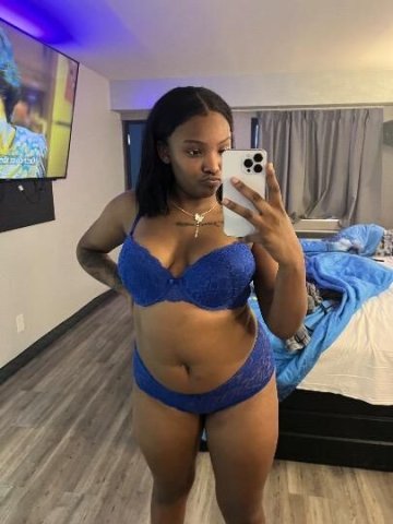 Brooklyn Female Escort — Outcalls All Day, Gentle & Upscale - 1