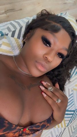 Lafayette, Louisiana Female Escort — In-Call & Outcall Specials - 1