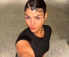 Lola Bunni  — Last Day in Maui - Image 11