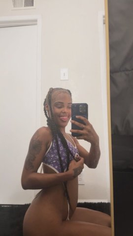 Baton Rouge Female Escort — Private, FaceTime or Google Verification - 1