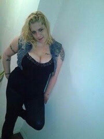 Brooklyn Mom Escort — WhatsApp Fast Response, 24/7 - 1