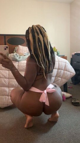 Phoenix Female Escort — GFE & outcall/carplay (Facetime verify) - 1