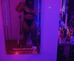Charlotte NC In-Call Ass Worship & Facesitting Fetish — Submissive Kink Session - Image 3
