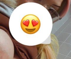 Alexi — Rainbow-Haired BBW Escort in Long Island, NY (IG + Facetime) - Image 2