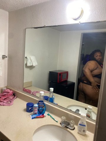 Tallahassee Female Escort — Incalls Only (No Bare) - 1
