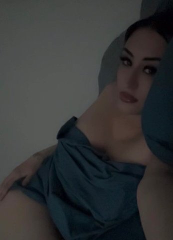 Lilly Love — 2-girl female escort (no car dates, no incall), screening required - 1