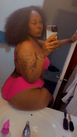 Freaky Slut - 29 (Out Calls Only) - 1
