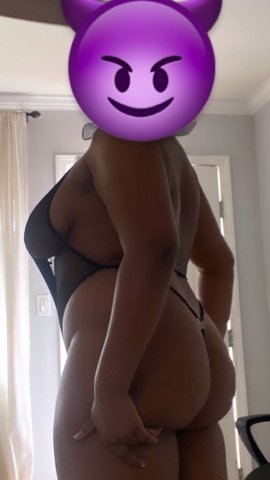 Maui, Hawaii Female Escort - 1