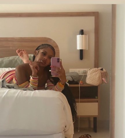 Charleston Cupcake — Female Escort for Lap Dances & FT Shows - 1