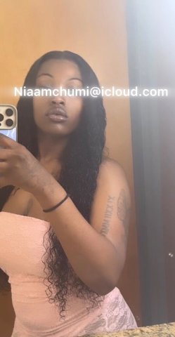 Carolina Playmate  Real Female (28) — Incall / Outcall - 1