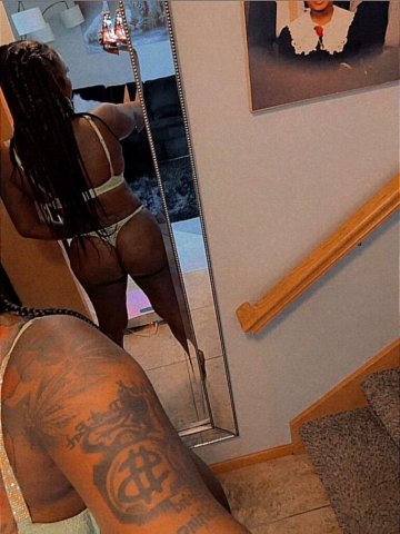 Newport News VA Female Escort — Facetime Video Verification - 1