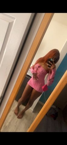 Long Beach Female Escort — Incalls & Outcalls (FaceTime verified) - 1