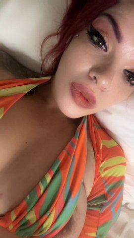 Curvy Latina Female Escort — Incall & Outcall (Las Vegas, NV) — Español - 1