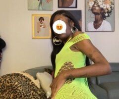 Brooklyn escorts - Brooklyn Petitie Escort (23) — Outcalls Only, Slim & Discreet