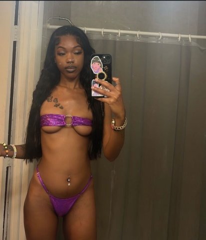 Galveston Upscale Female Escort (5'9) — Outcall & Incall - 1