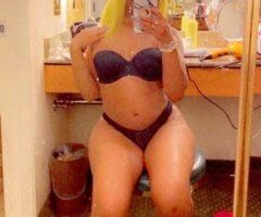 Sarasota/Bradenton Sinnakon trear treat — FaceTime, sexting & dinner dates - Image 5