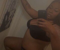 Yaya — Chico, CA Incall + Outcall Female Escort (420 & party friendly) - Image 9