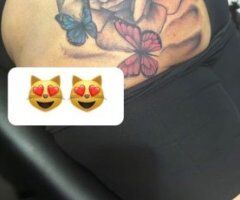 Chicago IL Female Escort — QV 2 for $200, $100 - Image 5