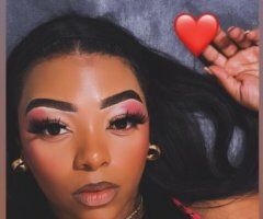 Oakland/East Bay escorts - Incall + Outcall Car Date in Oakland/East Bay — Petite Slim-Soaked Queen