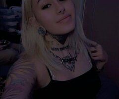 Greenville escorts - Greenville Goth Dominatrix — Laybae (23+)